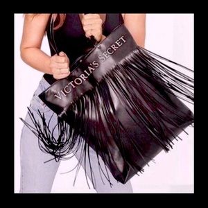 ☀️☀️NWT Victoria’s Secret Fringe Tote